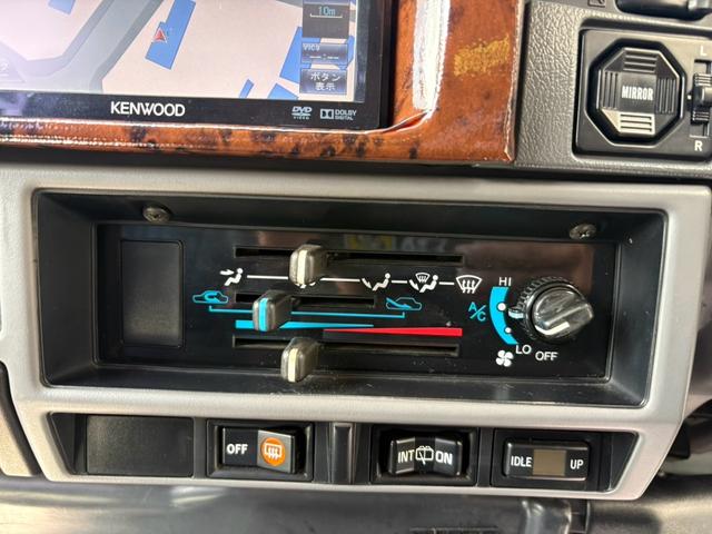 1994 Toyota Land Cruiser Prado 70 SX Wide photo 22