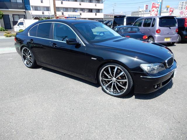 750i HDDナビ サンルーフ 黒革シート(5枚目)