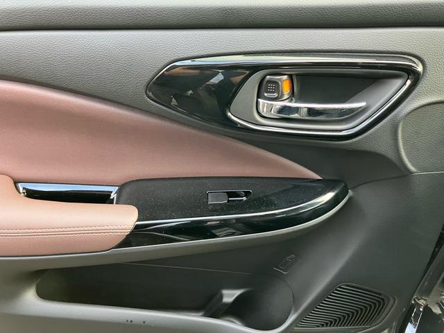 フロンクス ベースグレード　Ｂｌｕｅｔｏｏｔｈ　アラウンドビューモニター　クルーズコントロール　ドライブレコーダー　レーンアシスト　衝突軽減ブレーキ　ＥＴＣ　ワイヤレス充電　ヘッドアップディスプレイ（31枚目）
