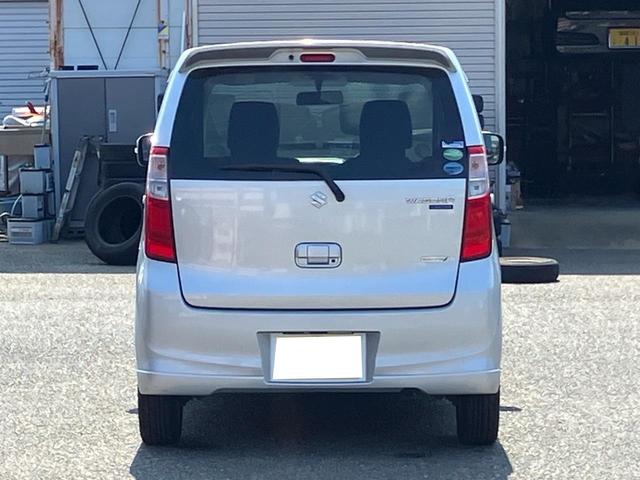 ワゴンＲ ＦＸリミテッド　運転席助手席エアバッグ　盗難防止　全席パワーウインドウ　パワーステアリング　ＡＢＳ　運転席エアバック　エアコン　衝突安全ボディ　ナビ　ＴＶ（6枚目）