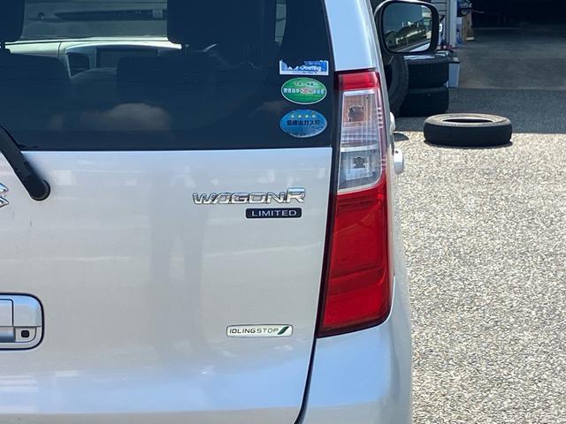 ワゴンＲ ＦＸリミテッド　運転席助手席エアバッグ　盗難防止　全席パワーウインドウ　パワーステアリング　ＡＢＳ　運転席エアバック　エアコン　衝突安全ボディ　ナビ　ＴＶ（16枚目）