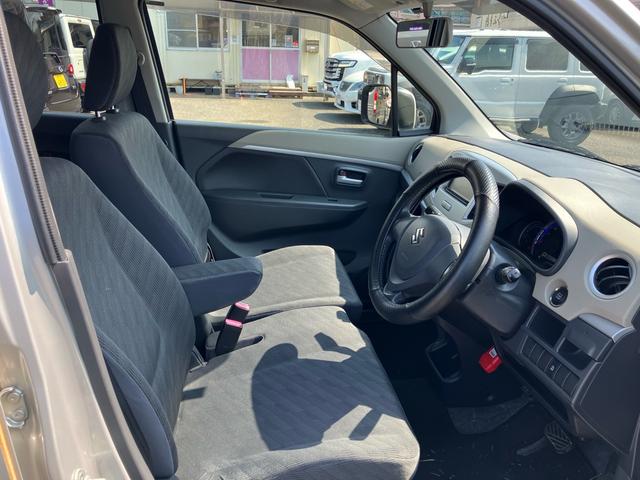 ワゴンＲ ＦＸリミテッド　運転席助手席エアバッグ　盗難防止　全席パワーウインドウ　パワーステアリング　ＡＢＳ　運転席エアバック　エアコン　衝突安全ボディ　ナビ　ＴＶ（46枚目）