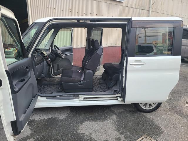 タント カスタムＸリミテッド　ＥＴＣ　ナビ　フルセグ　Ｂｌｕｅｔｏｏｔｈ　バックモニター　パワースライドドア　スマートキー　オートエアコン　ＨＩＤライト　フォグランプ　ウインカードアミラー　ベンチシート　アルミホイール（9枚目）