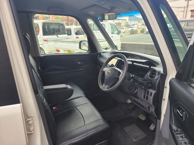 タント Ｘリミテッド　ナビ　フルセグＴＶ　Ｂｌｕｅｔｏｏｔｈ　スマートキー　パワースライドドア　オートエアコン　ＨＩＤライト　フォグランプ　ウインカードアミラー　アルミホイール（16枚目）