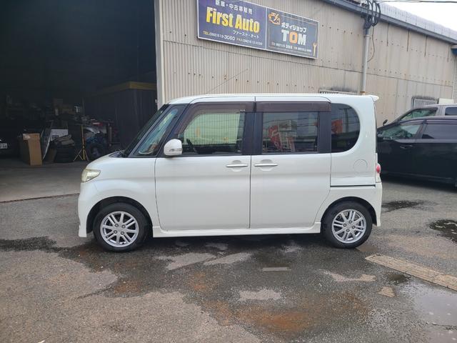 タント Ｘリミテッド　ナビ　フルセグＴＶ　Ｂｌｕｅｔｏｏｔｈ　スマートキー　パワースライドドア　オートエアコン　ＨＩＤライト　フォグランプ　ウインカードアミラー　アルミホイール（18枚目）