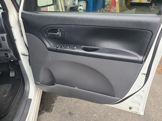 タント Ｘリミテッド　ナビ　フルセグＴＶ　Ｂｌｕｅｔｏｏｔｈ　スマートキー　パワースライドドア　オートエアコン　ＨＩＤライト　フォグランプ　ウインカードアミラー　アルミホイール（19枚目）