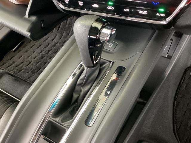 ヴェゼル Ｘ・ホンダセンシング　純正メモリーナビ　ドラレコ　リアカメラ　シートヒーター　Ｒカメラ　Ｗエアバッグ　盗難防止　アクティブクルーズコントロール　オートエアコン　ＬＥＤランプ　衝突軽減ブレ－キ　パワステ　整備記録簿　Ｄレコ（39枚目）