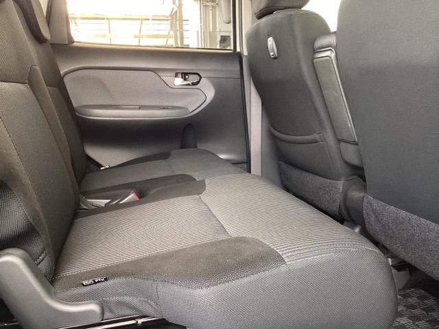 ムーヴ カスタムRSSAII ナビ Rカメラ ブルートゥース フルセグ キーレス リアカメラ 前後誤発進抑制 ESC 地デジ DVD ABS 盗難防止システム LEDヘッドライト ターボ ETC オートエアコン スマートキー(41枚目)