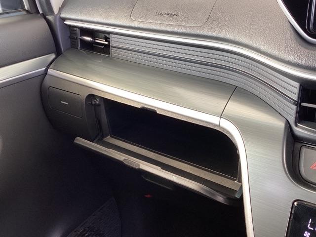 ムーヴ カスタムRSSAII ナビ Rカメラ ブルートゥース フルセグ キーレス リアカメラ 前後誤発進抑制 ESC 地デジ DVD ABS 盗難防止システム LEDヘッドライト ターボ ETC オートエアコン スマートキー(44枚目)