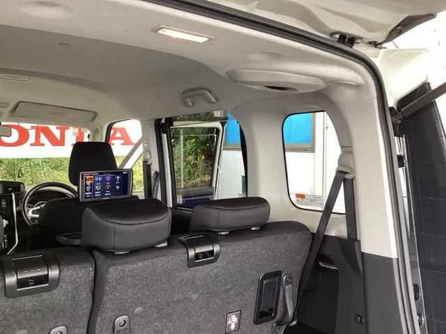 タンク カスタムGS メモリーナビ 両側電動スライドドア ブレーキサポート シ-トヒ-タ- 両側自動ドア キーレス LED ナビTV スマートキープッシュスタート オートクルーズコントロール ウォークスルー オートエアコン(62枚目)