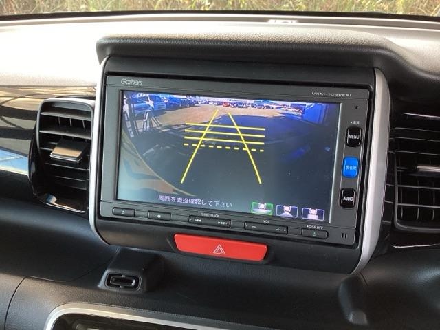 Ｎ－ＢＯＸカスタム Ｇ・Ｌパッケージ　純正ナビ　フルセグ　リアカメラ　ナビ・ＴＶ　スマキ－　フロントベンチシート　地デジＴＶ　パワーウィンドウ　片側電動両側スライドドア　盗難防止システム　オートエアコン　パワステ　ＤＶＤ再生可　ＡＢＳ（12枚目）
