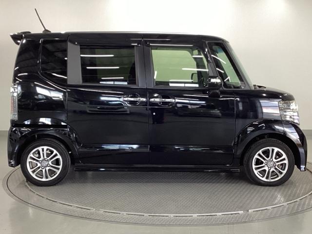 Ｎ－ＢＯＸカスタム Ｇ・Ｌパッケージ　純正ナビ　フルセグ　リアカメラ　ナビ・ＴＶ　スマキ－　フロントベンチシート　地デジＴＶ　パワーウィンドウ　片側電動両側スライドドア　盗難防止システム　オートエアコン　パワステ　ＤＶＤ再生可　ＡＢＳ（30枚目）