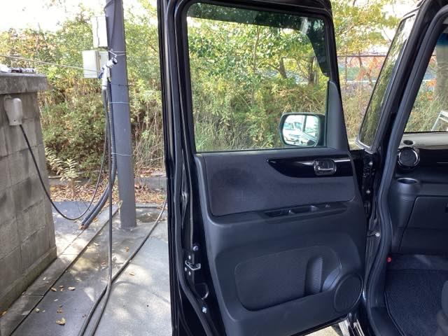 Ｎ－ＢＯＸカスタム Ｇ・Ｌパッケージ　純正ナビ　フルセグ　リアカメラ　ナビ・ＴＶ　スマキ－　フロントベンチシート　地デジＴＶ　パワーウィンドウ　片側電動両側スライドドア　盗難防止システム　オートエアコン　パワステ　ＤＶＤ再生可　ＡＢＳ（36枚目）