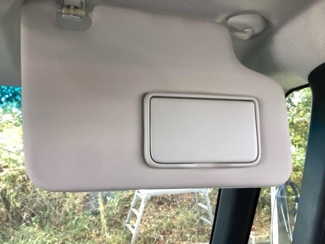 Ｎ－ＢＯＸカスタム Ｇ・Ｌパッケージ　純正ナビ　フルセグ　リアカメラ　ナビ・ＴＶ　スマキ－　フロントベンチシート　地デジＴＶ　パワーウィンドウ　片側電動両側スライドドア　盗難防止システム　オートエアコン　パワステ　ＤＶＤ再生可　ＡＢＳ（45枚目）