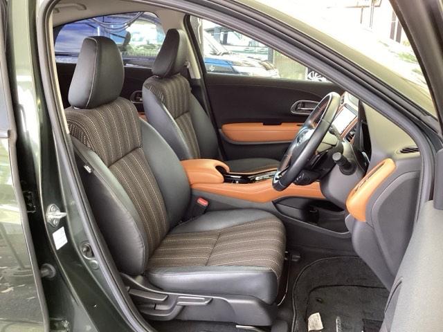 ヴェゼル ハイブリッドＺ・ホンダセンシング　純正メモリーナビ　リアカメラ　ＥＴＣ　レーダーサポート　ＤＶＤ再生機能　整備記録簿　横滑り防止システム　バックアイカメラ　盗難防止装置　フルセ　シートヒーター付　スマ－トキ－　ＥＣＯモード　ＵＳＢ接続（16枚目）