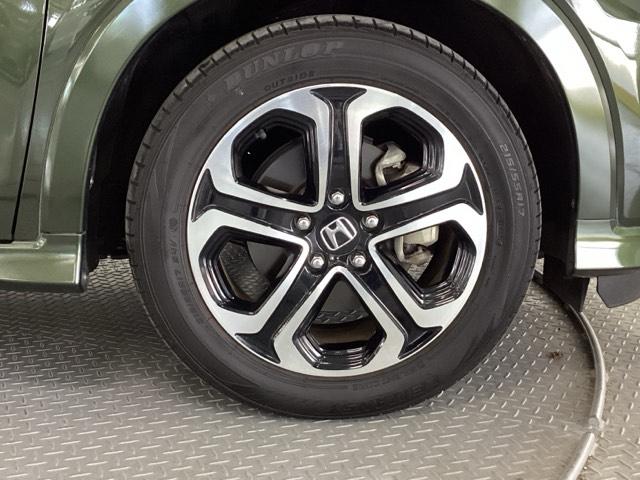 ヴェゼル ハイブリッドＺ・ホンダセンシング　純正メモリーナビ　リアカメラ　ＥＴＣ　レーダーサポート　ＤＶＤ再生機能　整備記録簿　横滑り防止システム　バックアイカメラ　盗難防止装置　フルセ　シートヒーター付　スマ－トキ－　ＥＣＯモード　ＵＳＢ接続（21枚目）