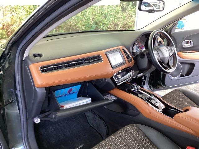 ヴェゼル ハイブリッドＺ・ホンダセンシング　純正メモリーナビ　リアカメラ　ＥＴＣ　レーダーサポート　ＤＶＤ再生機能　整備記録簿　横滑り防止システム　バックアイカメラ　盗難防止装置　フルセ　シートヒーター付　スマ－トキ－　ＥＣＯモード　ＵＳＢ接続（37枚目）