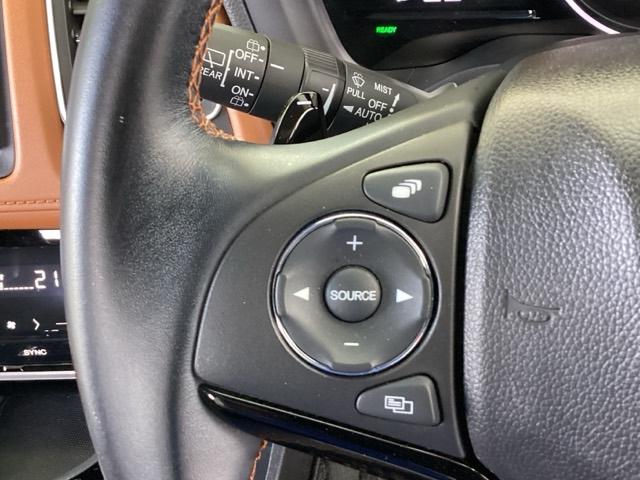 ヴェゼル ハイブリッドＺ・ホンダセンシング　純正メモリーナビ　リアカメラ　ＥＴＣ　レーダーサポート　ＤＶＤ再生機能　整備記録簿　横滑り防止システム　バックアイカメラ　盗難防止装置　フルセ　シートヒーター付　スマ－トキ－　ＥＣＯモード　ＵＳＢ接続（44枚目）