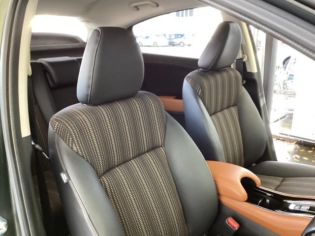 ヴェゼル ハイブリッドＺ・ホンダセンシング　純正メモリーナビ　リアカメラ　ＥＴＣ　レーダーサポート　ＤＶＤ再生機能　整備記録簿　横滑り防止システム　バックアイカメラ　盗難防止装置　フルセ　シートヒーター付　スマ－トキ－　ＥＣＯモード　ＵＳＢ接続（57枚目）