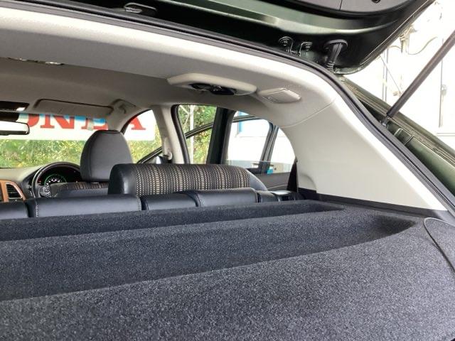 ヴェゼル ハイブリッドＺ・ホンダセンシング　純正メモリーナビ　リアカメラ　ＥＴＣ　レーダーサポート　ＤＶＤ再生機能　整備記録簿　横滑り防止システム　バックアイカメラ　盗難防止装置　フルセ　シートヒーター付　スマ－トキ－　ＥＣＯモード　ＵＳＢ接続（66枚目）