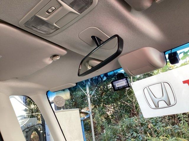 Ｎ－ＢＯＸ Ｌ　純正メモリーナビ　シートヒーター　ＥＴＣ　衝突回避支援ブレーキ　Ｉ－ＳＴＯＰ　クリソナ　ＰＷ　パワステ　Ｓヒーター　スマ－トキ－　Ｂカメ　地デジＴＶ　ナビ＆ＴＶ　横滑り防止　整備記録簿　ＬＥＤライト（10枚目）