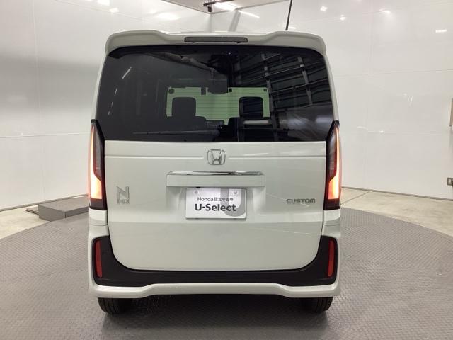 N-BOXカスタム ベースグレード 純正メモリーナビ ドラレコ リアカメラ USB接続 CMBS Dレコ ベンチシート オートエアコン スマートキ LED 盗難防止装置 クルコン ETC バックカメラ フルセグTV パワーステアリング(9枚目)