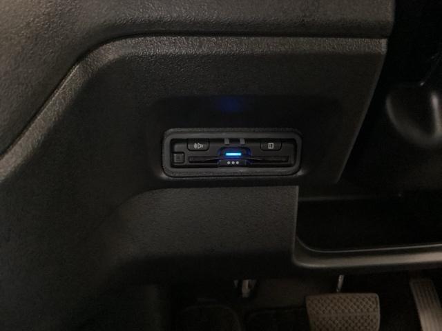 N-BOXカスタム ベースグレード 純正メモリーナビ ドラレコ リアカメラ USB接続 CMBS Dレコ ベンチシート オートエアコン スマートキ LED 盗難防止装置 クルコン ETC バックカメラ フルセグTV パワーステアリング(13枚目)