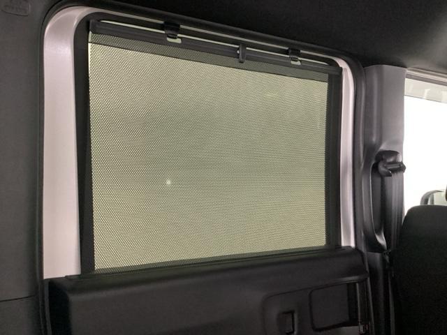 N-BOXカスタム ベースグレード 純正メモリーナビ ドラレコ リアカメラ USB接続 CMBS Dレコ ベンチシート オートエアコン スマートキ LED 盗難防止装置 クルコン ETC バックカメラ フルセグTV パワーステアリング(29枚目)