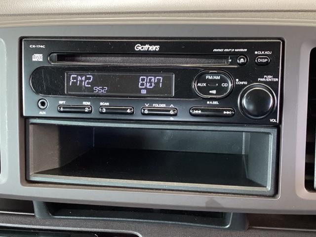 Ｎ－ＯＮＥ スタンダード　純正ＣＤチューナー　衝突低減ブレーキ　衝突軽減ブレーキ　エコアイドル　イモビライザー　スマートキー　エアバック　横滑り防止　パワーウインドウ　Ｗエアバッグ　パワーステアリング　ベンチシート　ＡＢＳ（3枚目）