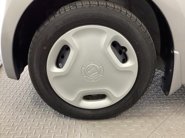 Ｎ－ＯＮＥ スタンダード　純正ＣＤチューナー　衝突低減ブレーキ　衝突軽減ブレーキ　エコアイドル　イモビライザー　スマートキー　エアバック　横滑り防止　パワーウインドウ　Ｗエアバッグ　パワーステアリング　ベンチシート　ＡＢＳ（21枚目）