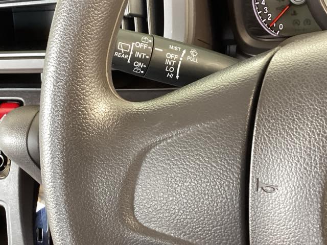 Ｎ－ＯＮＥ スタンダード　純正ＣＤチューナー　衝突低減ブレーキ　衝突軽減ブレーキ　エコアイドル　イモビライザー　スマートキー　エアバック　横滑り防止　パワーウインドウ　Ｗエアバッグ　パワーステアリング　ベンチシート　ＡＢＳ（37枚目）