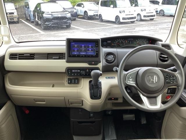 Ｎ－ＢＯＸ Ｇ・Ｌホンダセンシング　ナビ装着用スペシャルパッケージ＋ＥＴＣ車載器　Ｗ電動ドア　Ａストップ　ＥＳＣ　キーフリーシステム　ＬＥＤライト　フルセグ対応　バックＭ　ＴＶナビ　ＵＳＢ　スマートキー　クルコン　両席エアバック　ＤＶＤ（2枚目）
