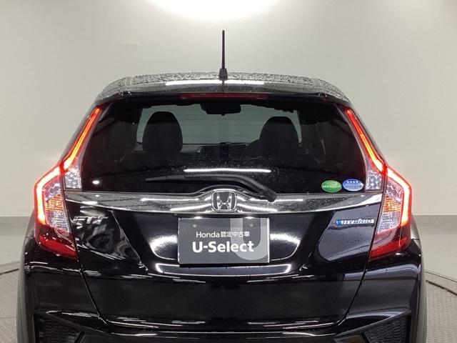 フィットハイブリッド Ｌパッケージ　ナビ　フルセグ　あんしんパッケージ　サイドエアバック　ＬＥＤ　ＥＣＯＮ　バックカメラ　オートクルーズコントロール　イモビライザー　ＥＴＣ　ＥＳＣ　ＡＵＴＯエアコン　ＡＢＳ　運転席助手席エアバッグ（31枚目）