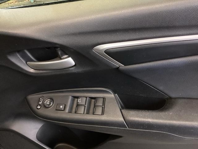 フィットハイブリッド Ｌパッケージ　ナビ　フルセグ　あんしんパッケージ　サイドエアバック　ＬＥＤ　ＥＣＯＮ　バックカメラ　オートクルーズコントロール　イモビライザー　ＥＴＣ　ＥＳＣ　ＡＵＴＯエアコン　ＡＢＳ　運転席助手席エアバッグ（47枚目）