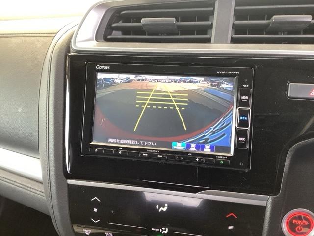 フィットハイブリッド Ｌホンダセンシング　純正ナビ　フルセグ　リアカメラ　軽減ブレーキ　Ｒカメ　ＬＥＤ　サイドＳＲＳ　横滑り防止　ドライブレコーダー　ナビＴＶ　パワーステアリング　盗難防止装置　オートクルーズ　ＥＴＣ車載器　ＤＶＤ再生　ＡＢＳ（12枚目）