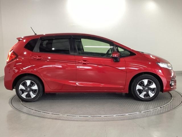 フィットハイブリッド Ｌホンダセンシング　純正ナビ　フルセグ　リアカメラ　軽減ブレーキ　Ｒカメ　ＬＥＤ　サイドＳＲＳ　横滑り防止　ドライブレコーダー　ナビＴＶ　パワーステアリング　盗難防止装置　オートクルーズ　ＥＴＣ車載器　ＤＶＤ再生　ＡＢＳ（32枚目）