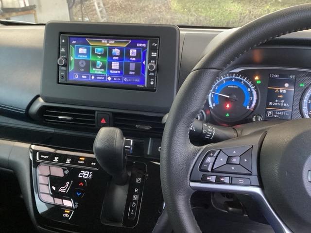 デイズ ハイウェイスターＸ　ナビ　フルセグ　リアカメラ　ブレーキサポート　前後センサー　地デジ　フロントベンチシート　横滑り防止　ＬＥＤ　イモビライザー　インテリジェントキー　ＥＴＣ　アイドリングストップ　オートエアコン　ＡＢＳ（2枚目）