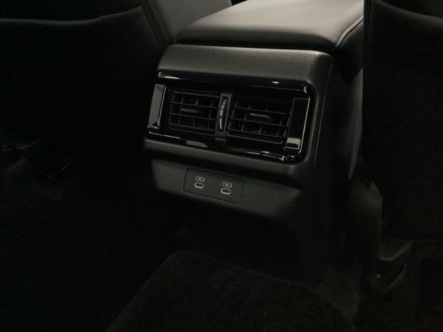 ���A�ȃG�A�R���́A�㕔���Ȃ̉��K�������コ���܂��B