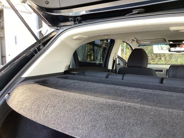 ヴェゼル ＨＶＸ・ホンダセンシングブリリアントスタイルＥＤ　純正メモリーナビ　リアカメラ　ＥＴＣ　誤発進抑制　地デジ　ＬＥＤランプ　オートエアコン　サイドエアバッグ　ＰＳ　ナビＴＶ　盗難防止装置　スマ－トキ－　ＶＳＡ　エアバッグ　ＵＳＢ　ＤＶＤ再生　Ｒカメ（66枚目）