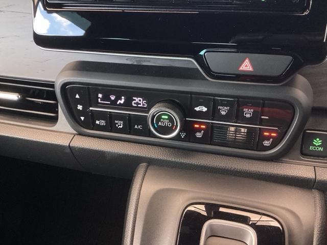 Ｎ－ＯＮＥ プレミアム　純正ナビ　フルセグ　リアカメラ　両席エアバック　ソナー　横滑り防止装置　Ｂカメラ　衝突軽減装置　サイドカーテンエアバック　ＬＥＤヘッドライト　ＡＢＳ　ナビＴＶ　アイドリングストップ　スマートキー（13枚目）