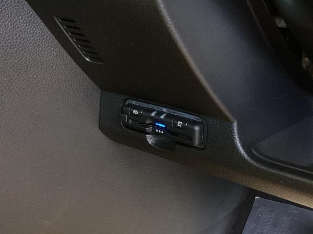 Ｎ－ＯＮＥ プレミアム　純正ナビ　フルセグ　リアカメラ　両席エアバック　ソナー　横滑り防止装置　Ｂカメラ　衝突軽減装置　サイドカーテンエアバック　ＬＥＤヘッドライト　ＡＢＳ　ナビＴＶ　アイドリングストップ　スマートキー（16枚目）