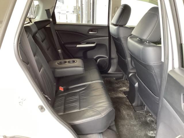 ������胊�A�V�[�g�ł��I�Z���^�[�Ƀh�����N�z���_�[�t�A�[�����X�g�����Ă��܂��B�܂��A�܂肽���ގ����ł��܂��I