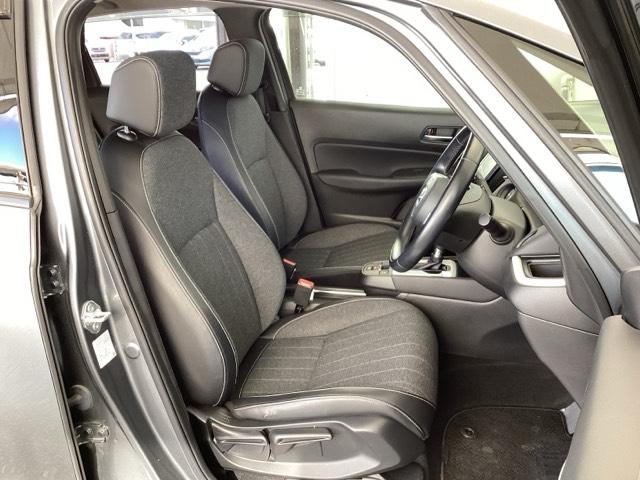 フィット ｅ：ＨＥＶホーム　純正メモリーナビ　ドラレコ　リアカメラ　コーナーセンサ　Ｂモニ　ＥＴＣ搭載　カーテンエアバッグ　ＤＶＤ再生機能　イモビライザー　記録簿付　ＥＣＯＮ　ナビ＆ＴＶ　ＡＵＴＯライト　ＬＥＤヘッドランプ（16枚目）