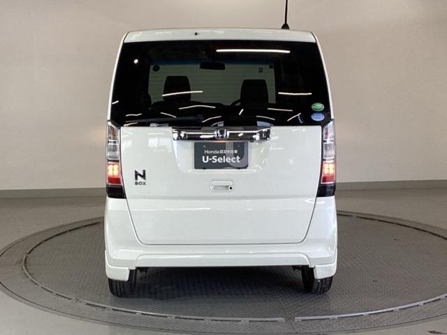 Ｎ－ＢＯＸ Ｇ・Ｌパッケージ　純正メモリーナビ　リアカメラ　１４ＡＷ　バックカメラ付　ＷＡＢ　キーフリーシステム　イモビ　１セグＴＶ　整備点検記録簿　ＰＳ　ＶＳＣ　ＴＶナビ　スマートキー・プッシュスタート　フルオートエアコン（9枚目）