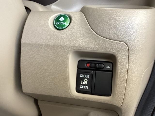 Ｎ－ＢＯＸ Ｇ・Ｌパッケージ　純正メモリーナビ　リアカメラ　１４ＡＷ　バックカメラ付　ＷＡＢ　キーフリーシステム　イモビ　１セグＴＶ　整備点検記録簿　ＰＳ　ＶＳＣ　ＴＶナビ　スマートキー・プッシュスタート　フルオートエアコン（40枚目）