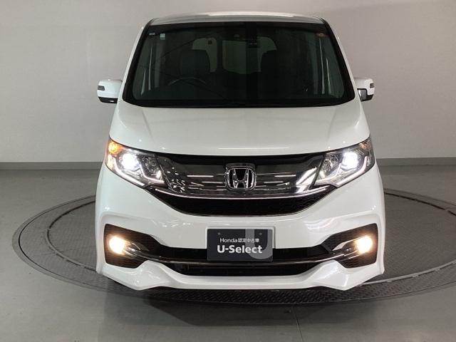 ステップワゴンスパーダ スパーダ・クールスピリットホンダセンシング　純正ナビ　フルセグ　リア席モニター　スマートキ－　リヤカメラ　オートエアコン　アクティブクルーズ　イモビ　シートＨ　キーフリー　カーテンエアバック　アイドリングＳＴＯＰ　ＡＢＳ　ＥＴＣ車載器　ターボ車（6枚目）