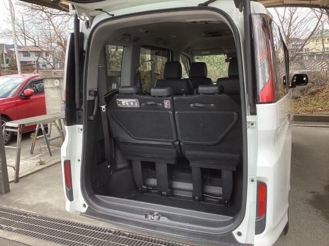 ステップワゴンスパーダ スパーダ・クールスピリットホンダセンシング　純正ナビ　フルセグ　リア席モニター　スマートキ－　リヤカメラ　オートエアコン　アクティブクルーズ　イモビ　シートＨ　キーフリー　カーテンエアバック　アイドリングＳＴＯＰ　ＡＢＳ　ＥＴＣ車載器　ターボ車（23枚目）