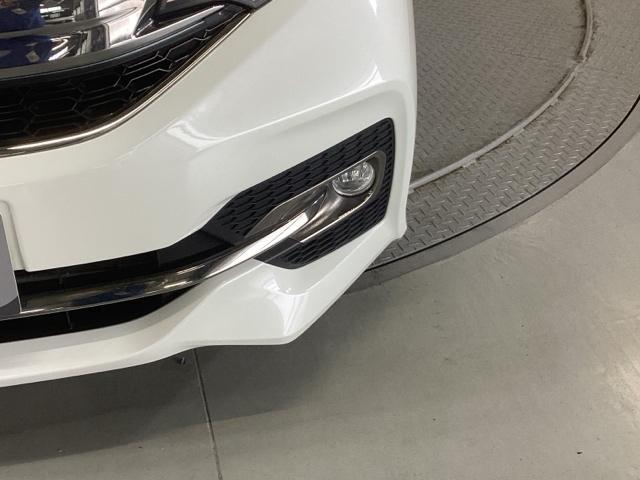 ステップワゴンスパーダ スパーダ・クールスピリットホンダセンシング　純正ナビ　フルセグ　リア席モニター　スマートキ－　リヤカメラ　オートエアコン　アクティブクルーズ　イモビ　シートＨ　キーフリー　カーテンエアバック　アイドリングＳＴＯＰ　ＡＢＳ　ＥＴＣ車載器　ターボ車（31枚目）