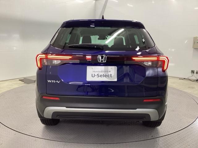 WR-V Z+ブラックスタイル HondaCONNECT対応純正メモリーナビ キーフリー サイドエアバック フルセグテレビ 横滑り防止機能 バックカメラ USB LEDヘッドライト オートクルーズコントロール 盗難防止システム(8枚目)