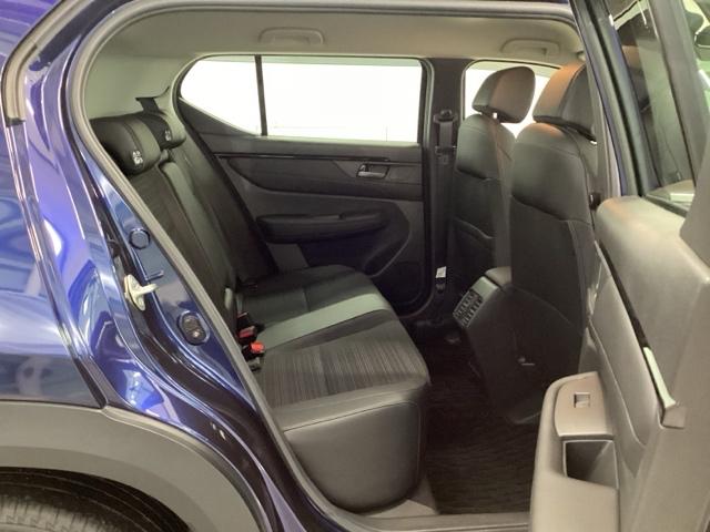 WR-V Z+ブラックスタイル HondaCONNECT対応純正メモリーナビ キーフリー サイドエアバック フルセグテレビ 横滑り防止機能 バックカメラ USB LEDヘッドライト オートクルーズコントロール 盗難防止システム(19枚目)